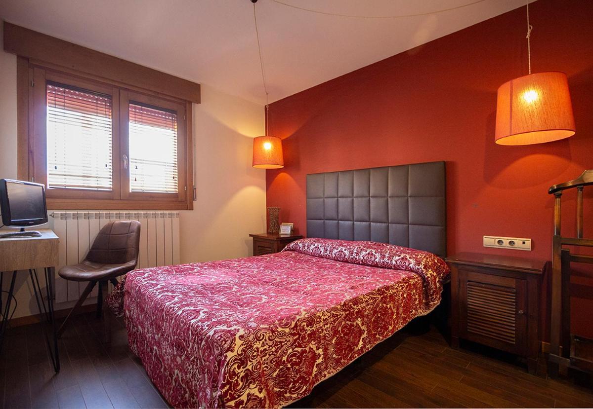 Hostal Los Canteros Golmayo Zewnętrze zdjęcie