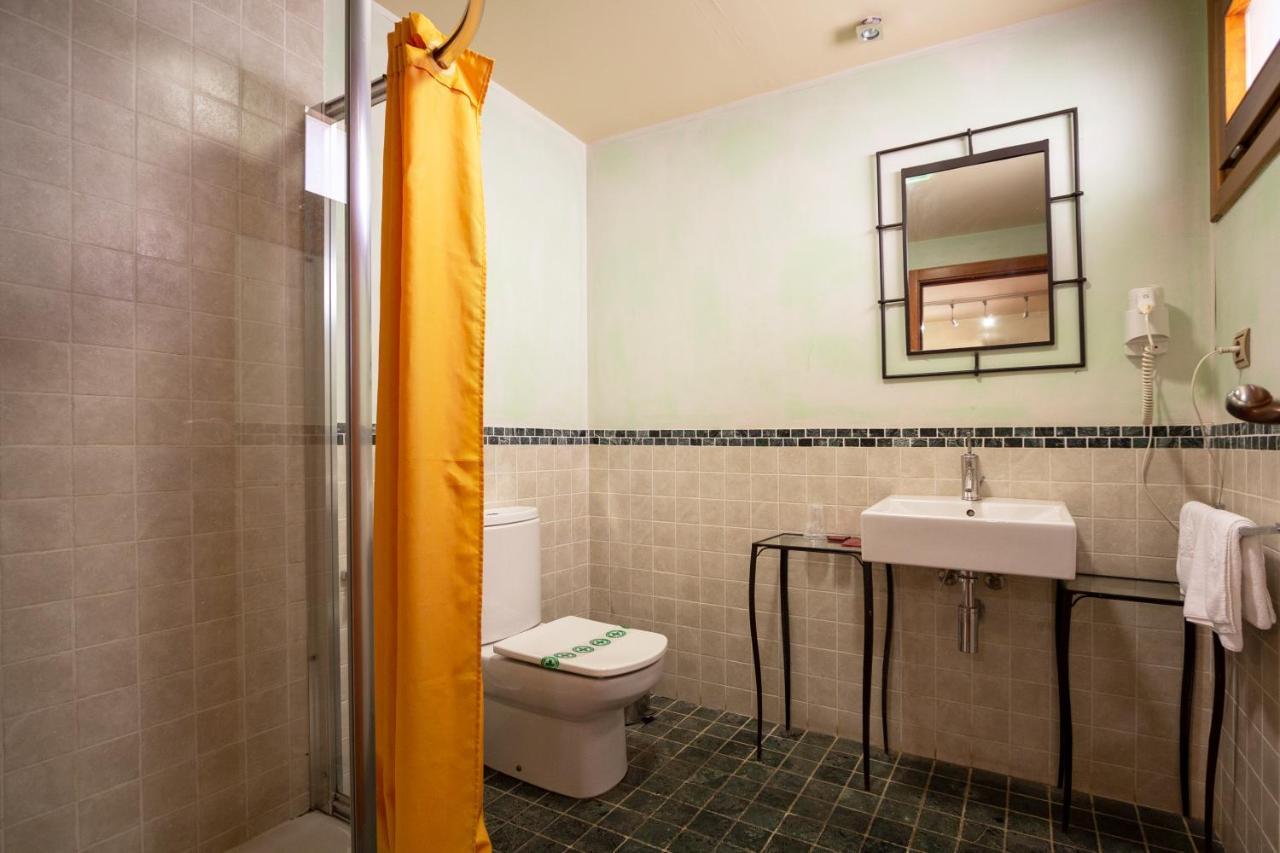 Hostal Los Canteros Golmayo Zewnętrze zdjęcie